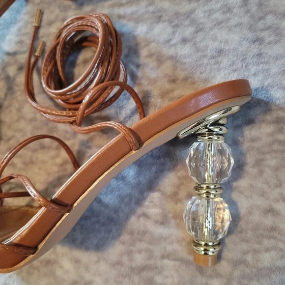 Women's 9 Caramel square toe strappy wrap around laces sandals crystal heels - Picture 3 of 12